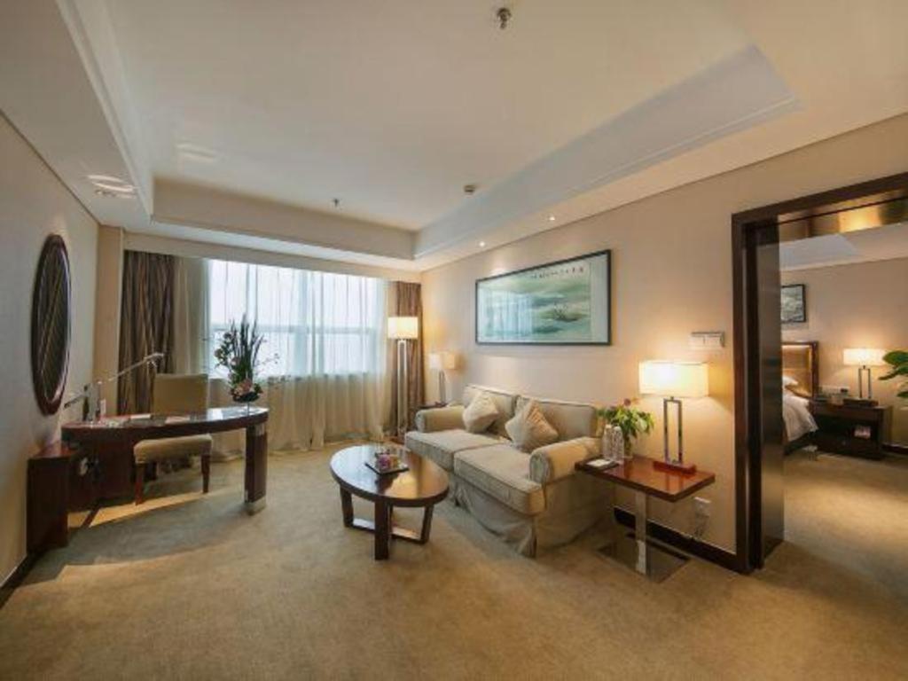 Maison New Century Hotel Ningbo Exteriör bild