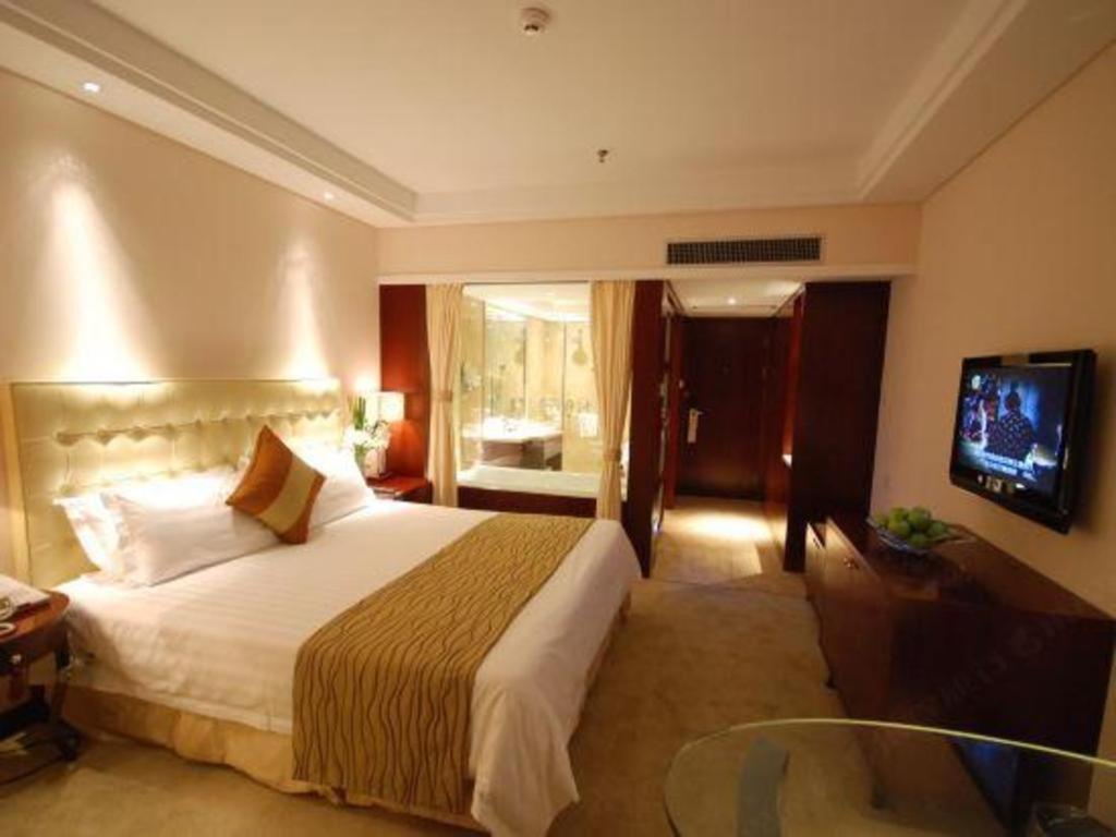 Maison New Century Hotel Ningbo Exteriör bild